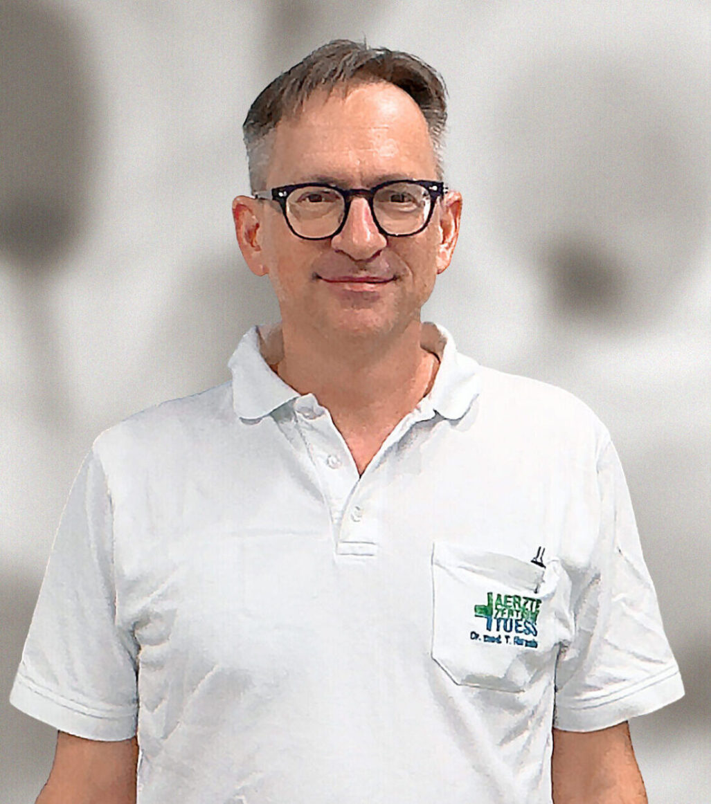 Dr. med. Tomislav Haramina. Hausarzt. Ärztezentrum Töss. Winterthur. Telefon 052 208 99 11 *